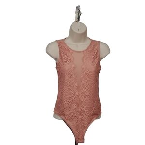 Forever 21 Sleeveless Bodysuit Lace Top
